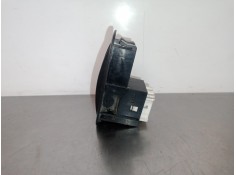 Recambio de mando elevalunas delantero derecho para toyota avensis berlina (t 22) 2.0 turbodiesel cat referencia OEM IAM NOTIENE 2