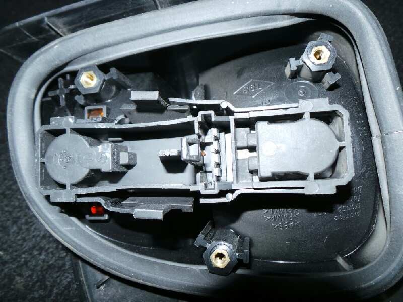 Recambio de piloto trasero derecho para renault laguna (b56) 1.8 referencia OEM IAM  1.SERIE EXTERIOR