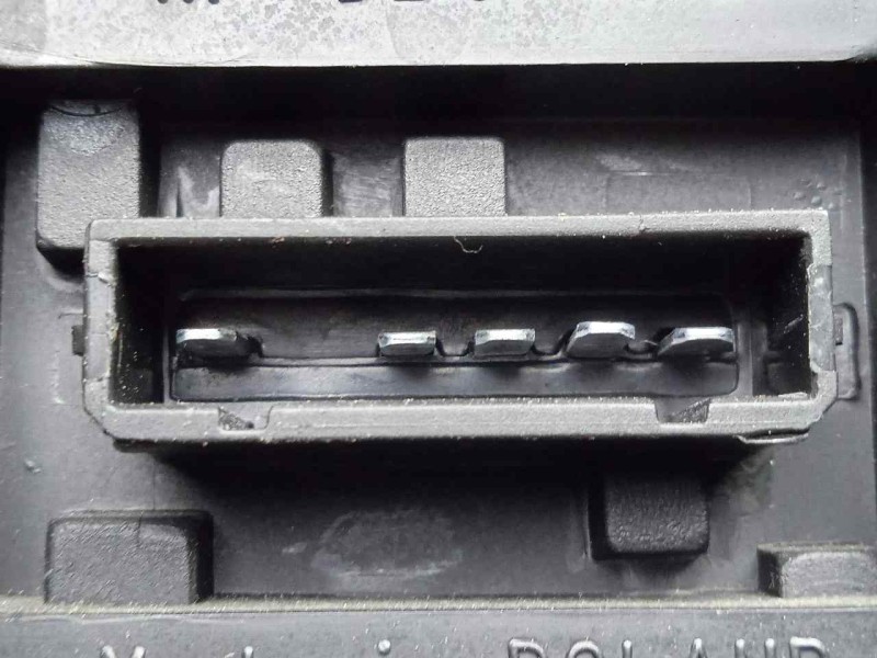 Recambio de piloto trasero izquierdo para audi allroad quattro (4b5) 2.5 v6 24v tdi referencia OEM IAM 4B9945095F-412909999 A6 -