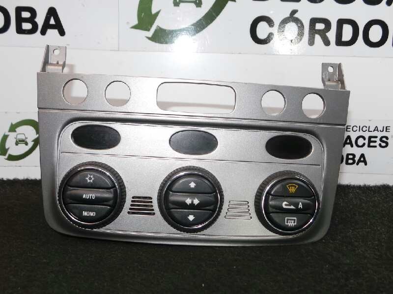 Recambio de mando climatizador para alfa romeo 147 (190) 1.6 16v cat referencia OEM IAM 01560513690-52492078  