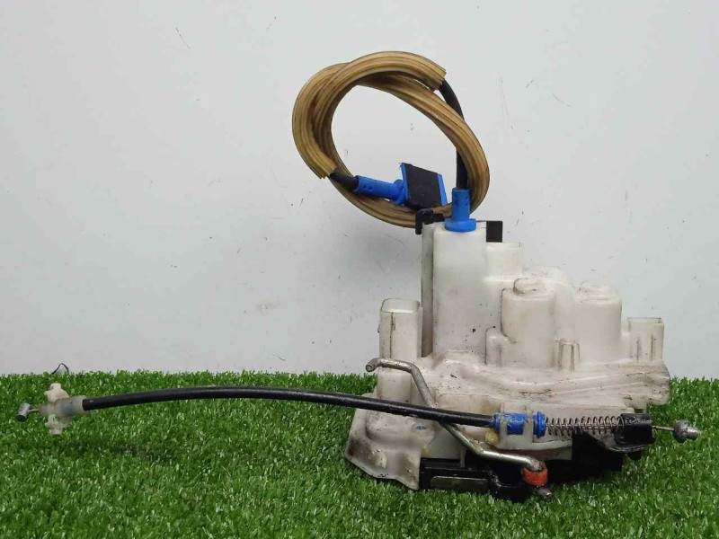 Recambio de cerradura puerta delantera derecha para citroën nemo 1.4 hdi referencia OEM IAM 1361750080  