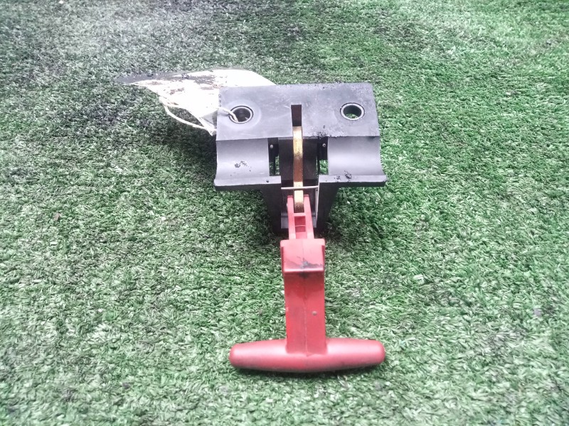 Recambio de maneta exterior trasera izquierda para bmw f 650 referencia OEM IAM 52532328565  TIRADOR.ASIENTO