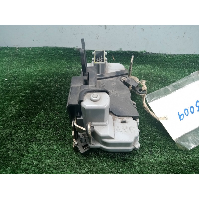 Recambio de cerradura puerta delantera izquierda para citroën xsara berlina referencia OEM IAM  3.PUERTAS 6.PINES