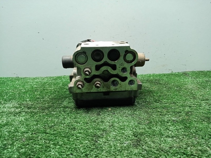 Recambio de abs para opel vectra b berlina referencia OEM IAM KH13039901EBC415S108022001C13040101  