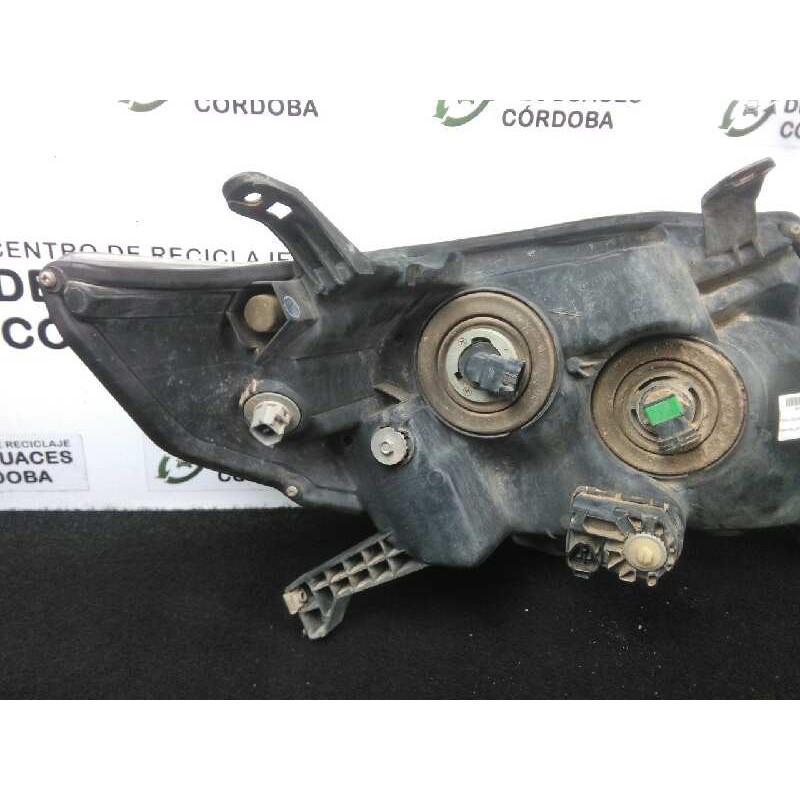 Recambio de faro izquierdo para toyota land cruiser (j15) 3.0 turbodiesel cat referencia OEM IAM SINREFERENCIA 13-17 