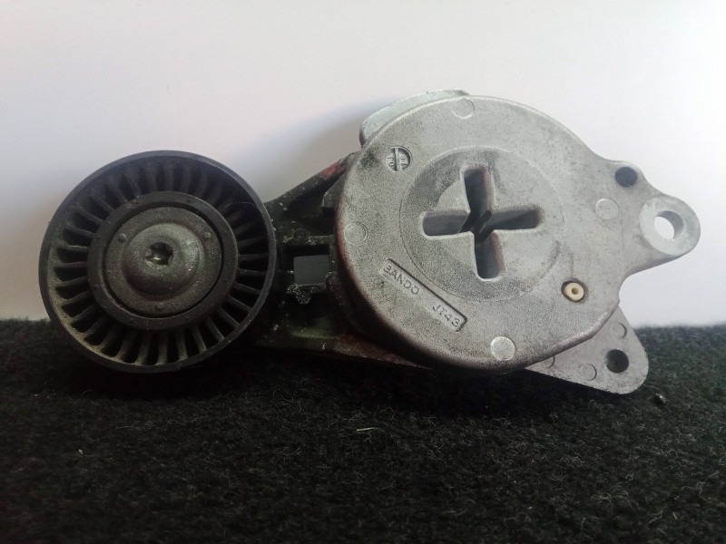 Recambio de tensor correa auxiliar para toyota auris 1.4 turbodiesel cat referencia OEM IAM NOTIENEREFERENCIA  