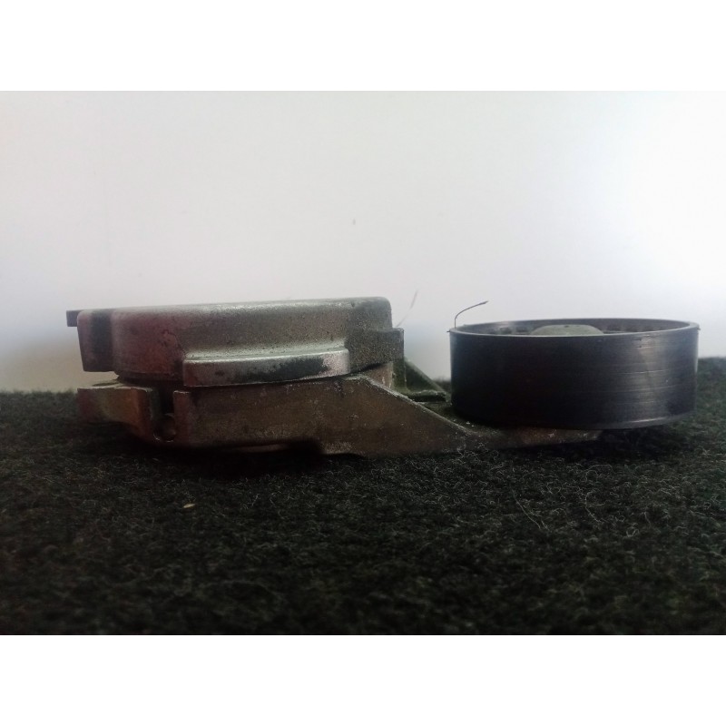 Recambio de tensor correa auxiliar para toyota auris 1.4 turbodiesel cat referencia OEM IAM NOTIENEREFERENCIA  