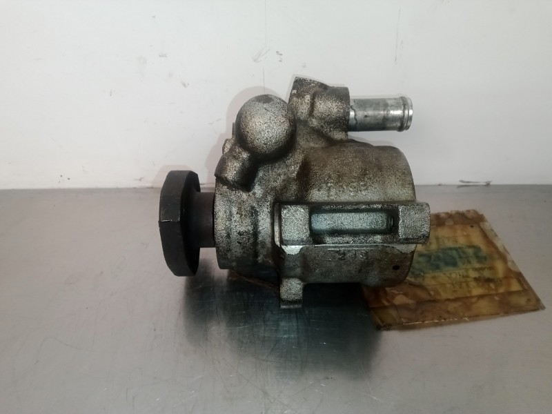 Recambio de bomba servodireccion para seat inca 1.9 d referencia OEM IAM 1H0422155E  