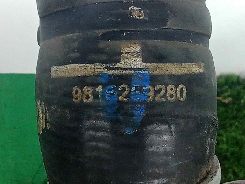 Recambio de tubo para citroën c-elysée 1.2 12v vti referencia OEM IAM 9816259280 TUBERIA.AGUA 