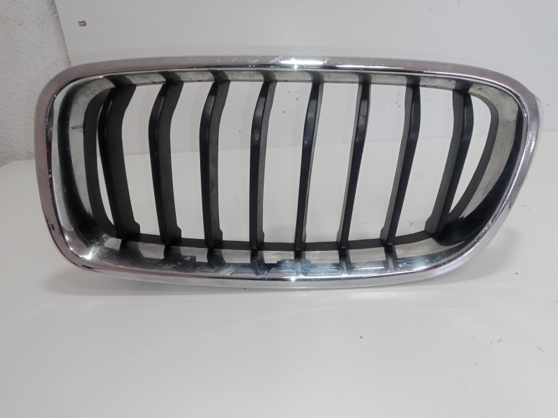 Recambio de rejilla delantera para bmw serie 3 lim. (f30) 2.0 16v diesel referencia OEM IAM   