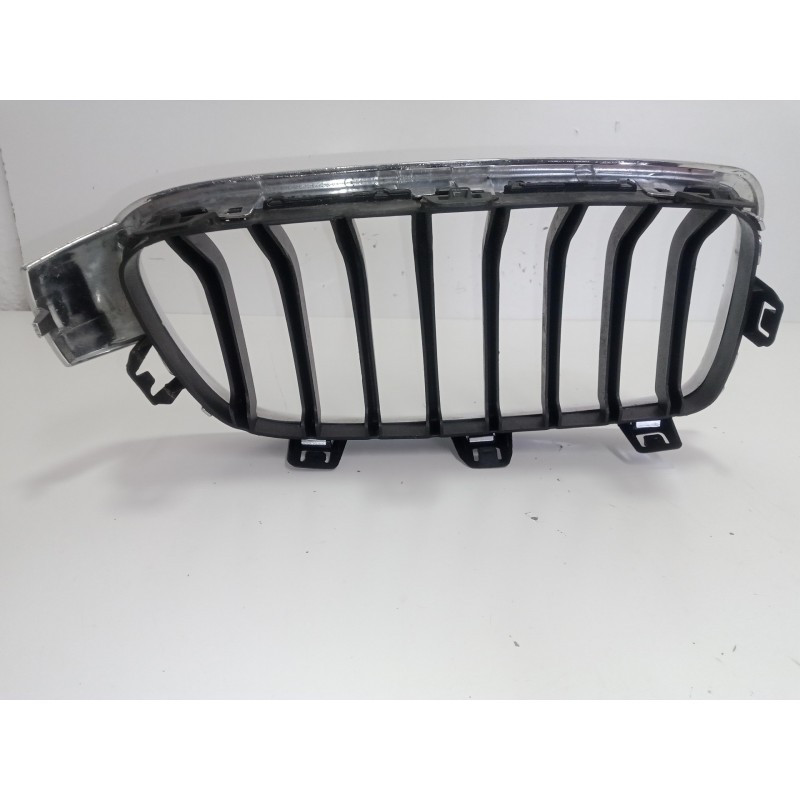 Recambio de rejilla delantera para bmw serie 3 lim. (f30) 2.0 16v diesel referencia OEM IAM   