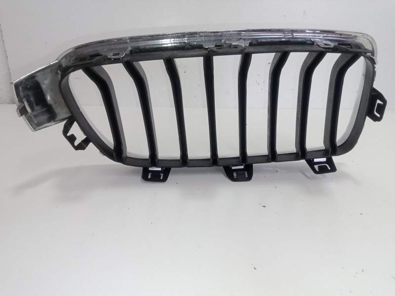 Recambio de rejilla delantera para bmw serie 3 lim. (f30) 2.0 16v diesel referencia OEM IAM   