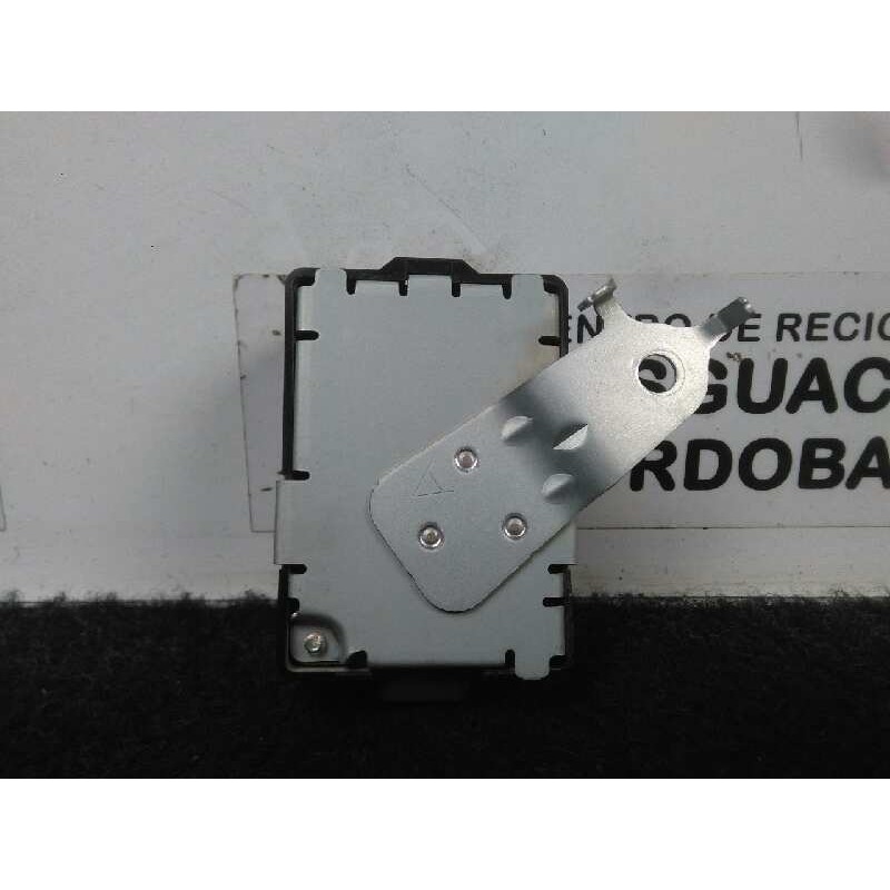 Recambio de modulo electronico para toyota land cruiser (j15) 3.0 turbodiesel cat referencia OEM IAM 8974060072-61B704000  