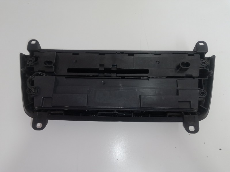 Recambio de mando climatizador para bmw serie 3 lim. (f30) 2.0 16v diesel referencia OEM IAM   