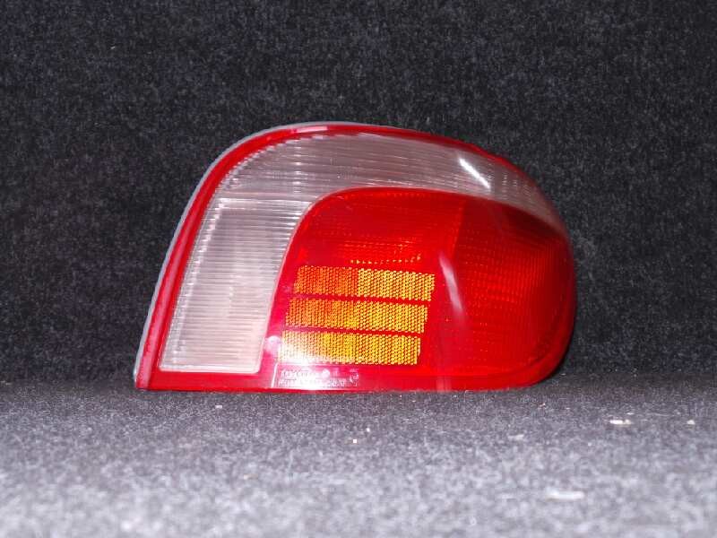 Recambio de piloto trasero derecho para toyota yaris (ncp1/nlp1/scp1) 1.0 cat referencia OEM IAM  98-03 