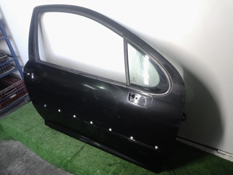 Recambio de puerta delantera derecha para peugeot 207 1.4 referencia OEM IAM  3.PUERTAS 