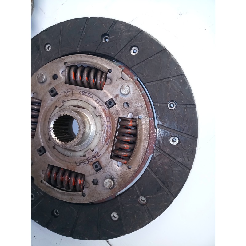 Recambio de kit embrague para seat ibiza (6k) 1.6 referencia OEM IAM 680542-2209092217  AEE