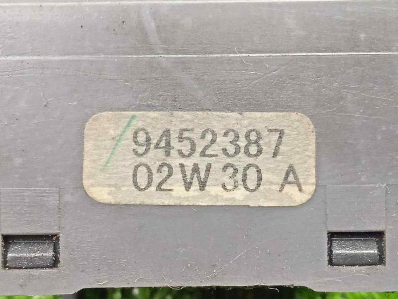 Recambio de mando limpia para volvo s80 berlina 2.4 diesel cat referencia OEM IAM 9452387  