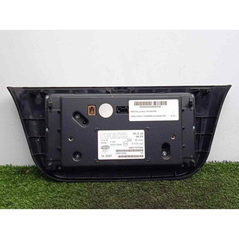 Recambio de pantalla multifuncion para iveco daily furgón 2.3 diesel cat referencia OEM IAM 5801727206  