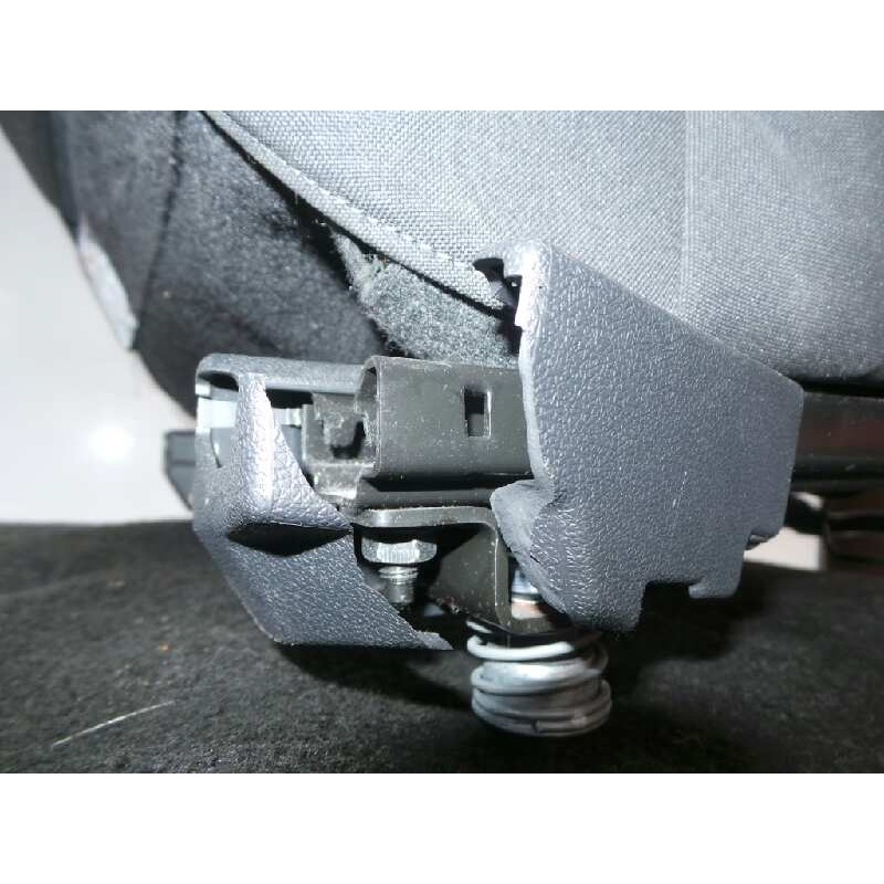 Recambio de asientos trasero derecho para renault scenic iii 1.5 dci diesel fap referencia OEM IAM   