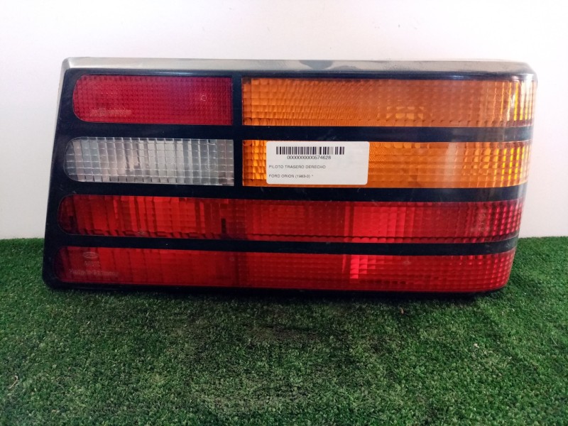 Recambio de piloto trasero derecho para ford orion referencia OEM IAM  ORION.86 