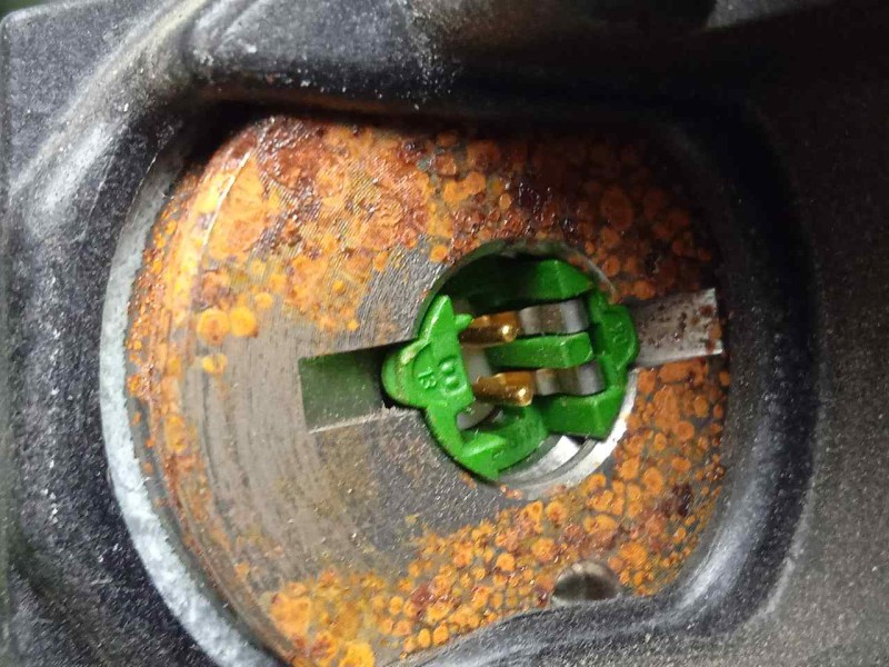 Recambio de airbag delantero izquierdo para renault megane ii berlina 5p 1.5 dci diesel referencia OEM IAM 8200381849  