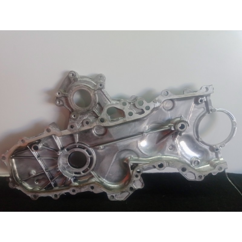 Recambio de tapa distribucion para toyota auris 1.4 turbodiesel cat referencia OEM IAM NOTIENEREFERENCIA  