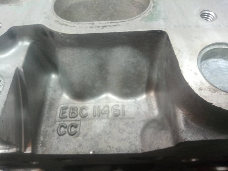 Recambio de culata para jaguar xj6/12 4.0 cat referencia OEM IAM EBC11461  