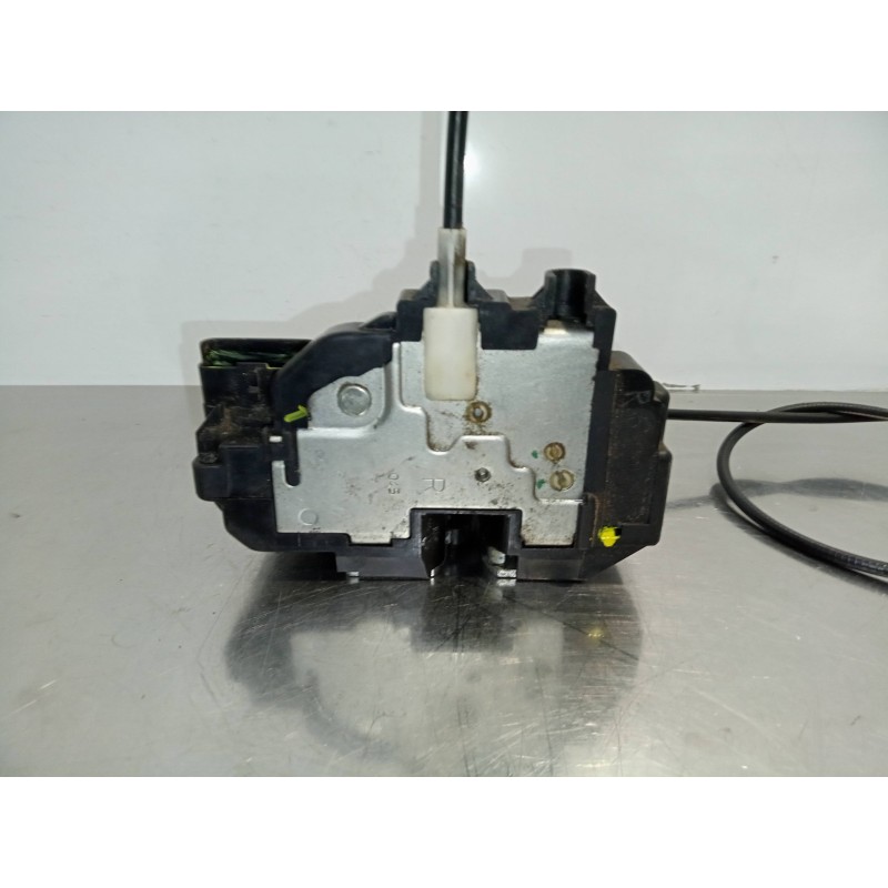 Recambio de cerradura puerta delantera derecha para nissan micra (k12e) 1.2 cat referencia OEM IAM   