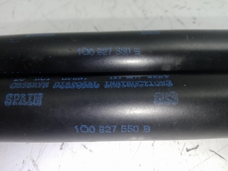 Recambio de amortiguadores maletero / porton para volkswagen eos (1f7) 1.4 16v tsi referencia OEM IAM 1Q0827550B  
