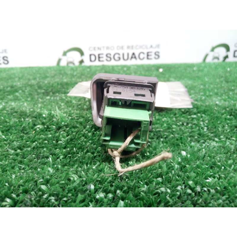 Recambio de interruptor para peugeot 208 1.2 12v vti referencia OEM IAM 96750883ZD-010154  