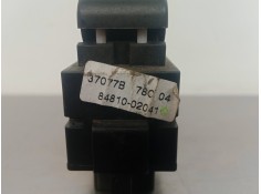 Recambio de mando elevalunas trasero izquierdo para toyota corolla (e12) 2.0 d-cat referencia OEM IAM 37077B 1.BOTON 5.PINES 2