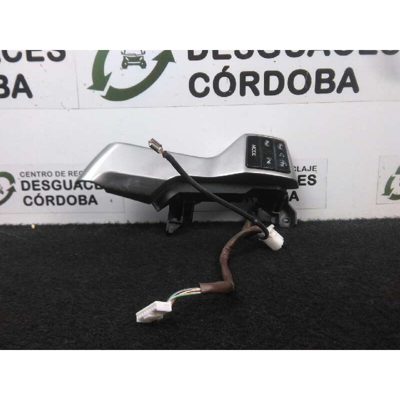 Recambio de mando volante para toyota land cruiser (j15) 3.0 turbodiesel cat referencia OEM IAM SINREFERENCIA IZQUIERDO 