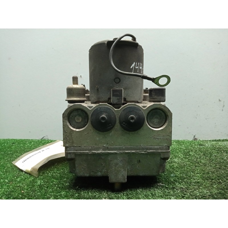 Recambio de abs para volvo v40 familiar referencia OEM IAM 0265216016-30821396-0273004120  