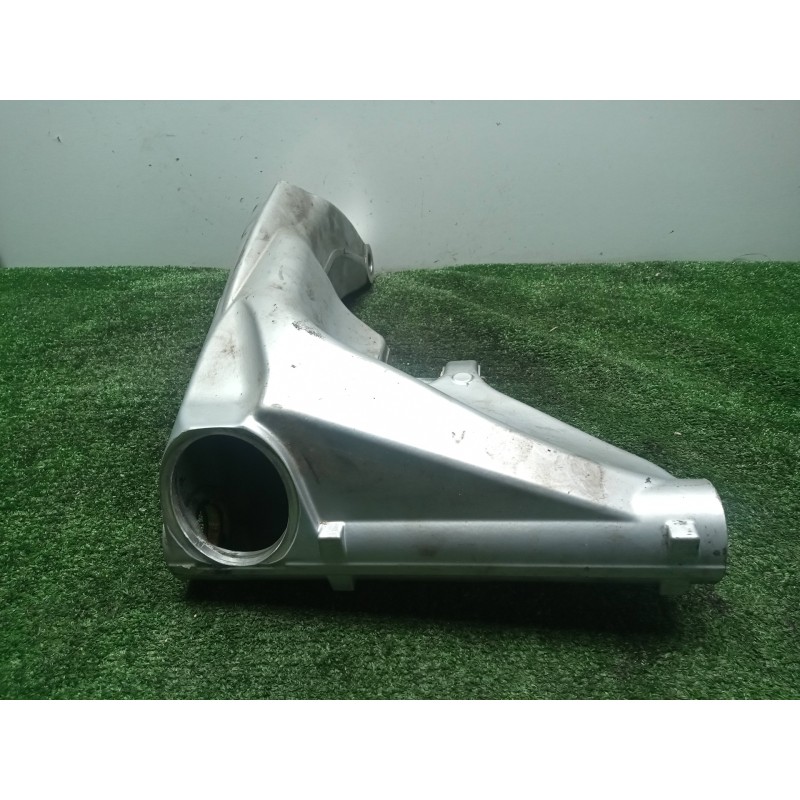 Recambio de basculante para bmw r 1200 rt/st referencia OEM IAM 33178523876-7669909 K26 TRASERO