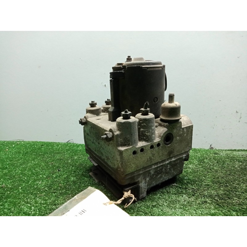 Recambio de abs para volvo v40 familiar referencia OEM IAM 0265216016-30821396-0273004120  