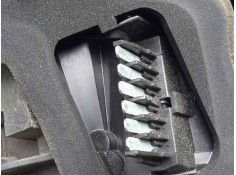 Recambio de piloto trasero derecho para opel astra h berlina 1.7 16v cdti referencia OEM IAM  ASTRA.H - 04-07 5.PUERTAS - BLANCO 2