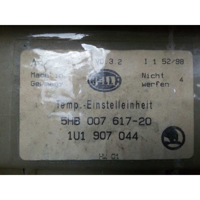 Recambio de mando climatizador para skoda octavia combi (1u5) 1.9 tdi referencia OEM IAM 5HB00761720-1U1907044  