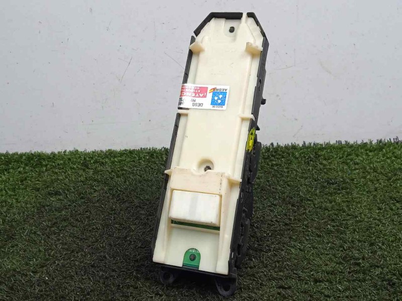 Recambio de mando elevalunas delantero izquierdo para toyota land cruiser (j15) 3.0 turbodiesel cat referencia OEM IAM 840406022