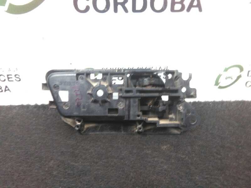 Recambio de maneta interior trasera izquierda para toyota land cruiser (j15) 3.0 turbodiesel cat referencia OEM IAM   