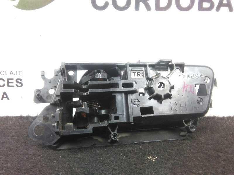 Recambio de maneta interior delantera derecha para toyota land cruiser (j15) 3.0 turbodiesel cat referencia OEM IAM   