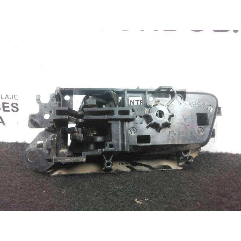 Recambio de maneta interior trasera derecha para toyota land cruiser (j15) 3.0 turbodiesel cat referencia OEM IAM   