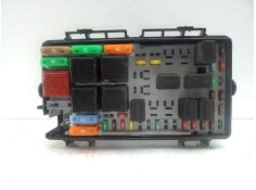 Recambio de caja reles / fusibles para opel corsa d 1.3 16v cdti cat (z 13 dth / l4i) referencia OEM IAM 13217394EH  