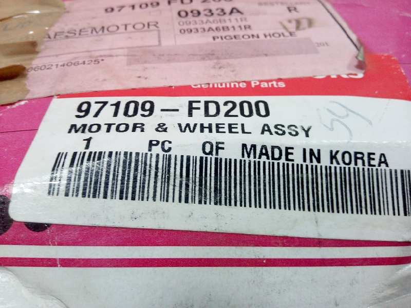 Recambio de motor calefaccion para kia rio 1.5 cat referencia OEM IAM 97109FD200 NUEVO DE LA KIA