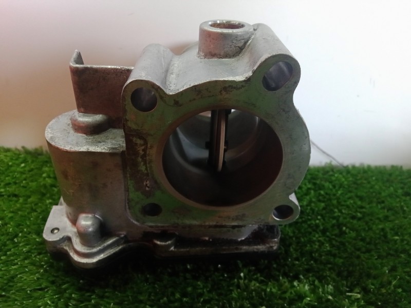 Recambio de caja mariposa para renault trafic caja cerrada (ab 4.01) 2.0 dci diesel fap cat referencia OEM IAM 8200987453B-82009