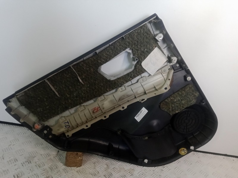 Recambio de guarnecido puerta trasera derecha para nissan qashqai (j10) 2.0 16v cat referencia OEM IAM 82910JD900  