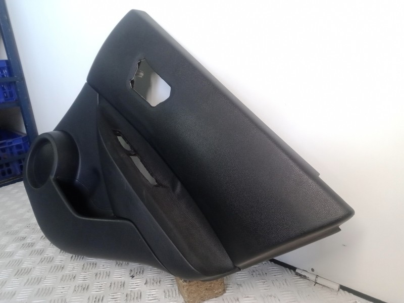 Recambio de guarnecido puerta trasera derecha para nissan qashqai (j10) 2.0 16v cat referencia OEM IAM 82910JD900  