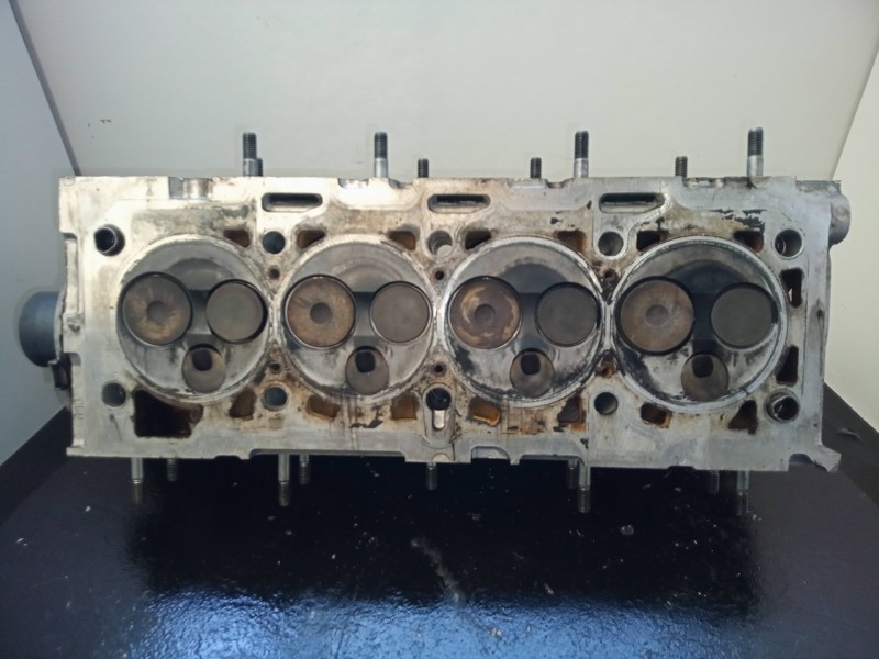 Recambio de culata para fiat bravo (182) 1.9 turbodiesel referencia OEM IAM   