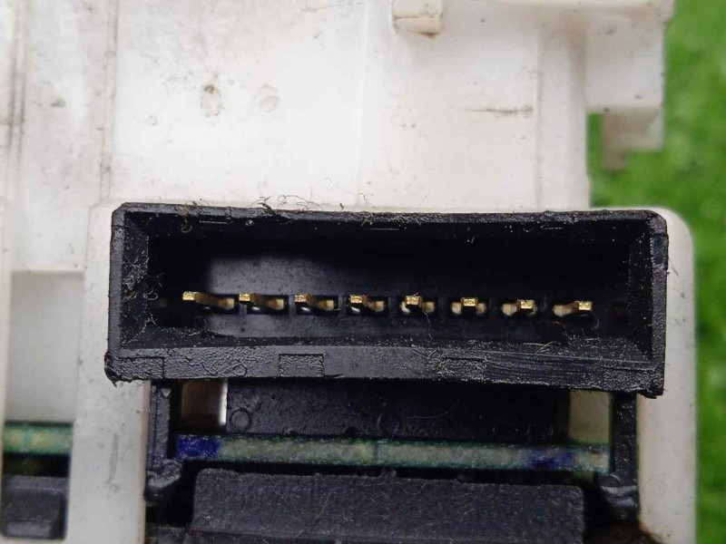 Recambio de mando limpia para nissan cabstar (f24m) 2.5 d referencia OEM IAM 6Y29SN  