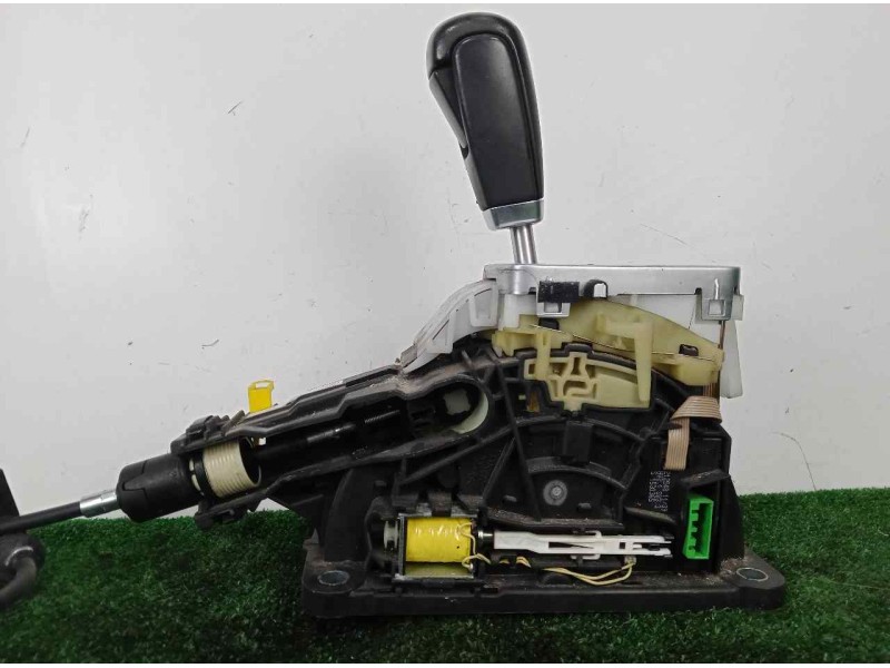Recambio de palanca cambio para volvo xc60 2.0 diesel cat referencia OEM IAM 30759121-P30759121-31256941 AUTOMATICA 
